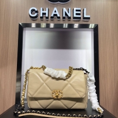 Chanel 19 Bags